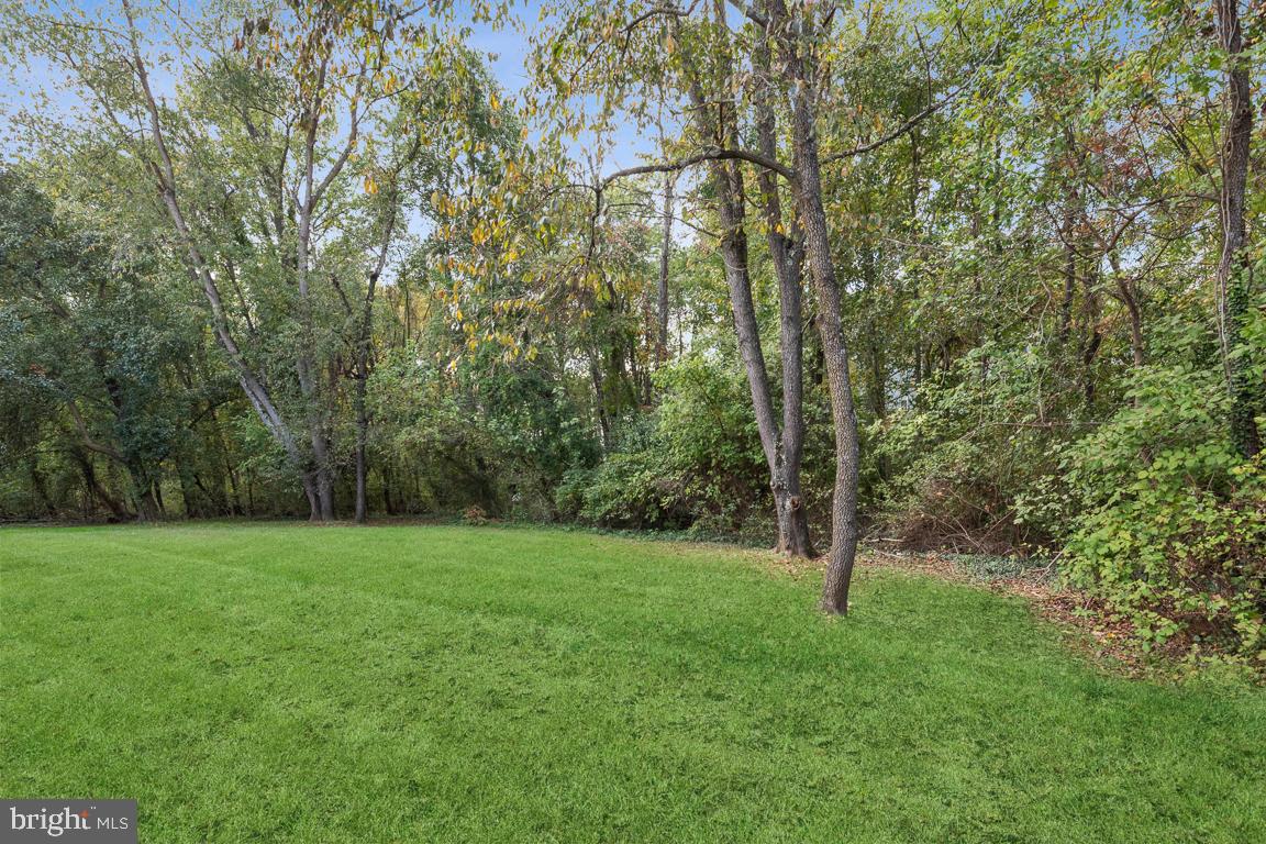 CROFTON SQUARE - Residential