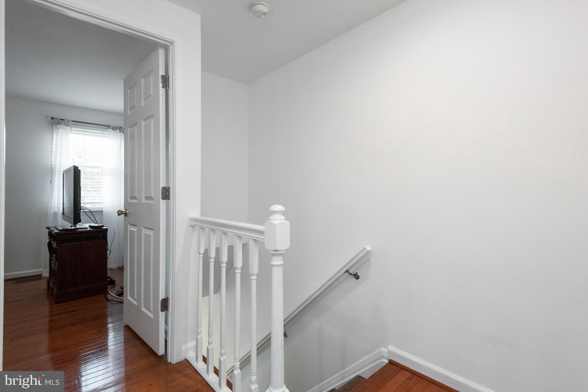 CROFTON SQUARE - Residential