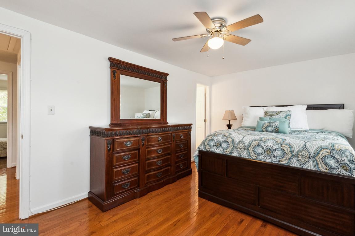 CROFTON SQUARE - Residential