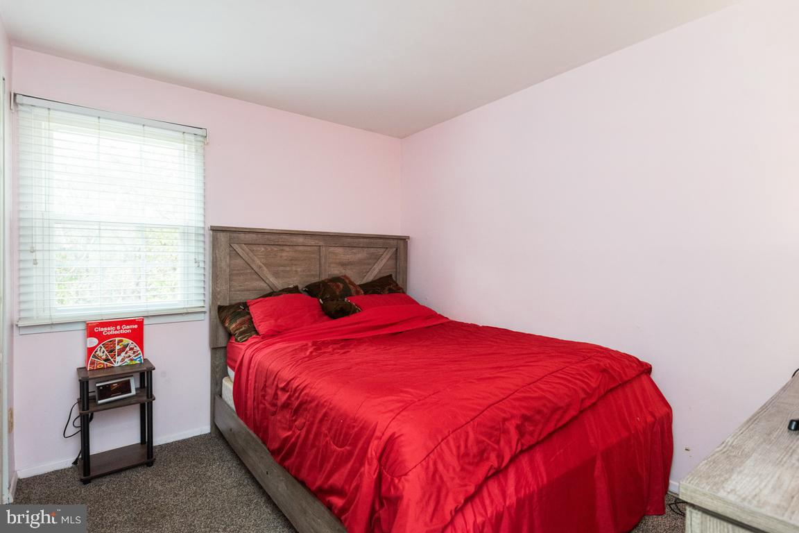 CROFTON SQUARE - Residential