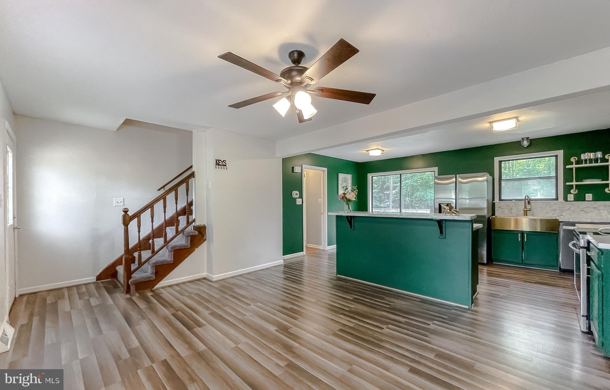 WOODLAND - Residential Lease