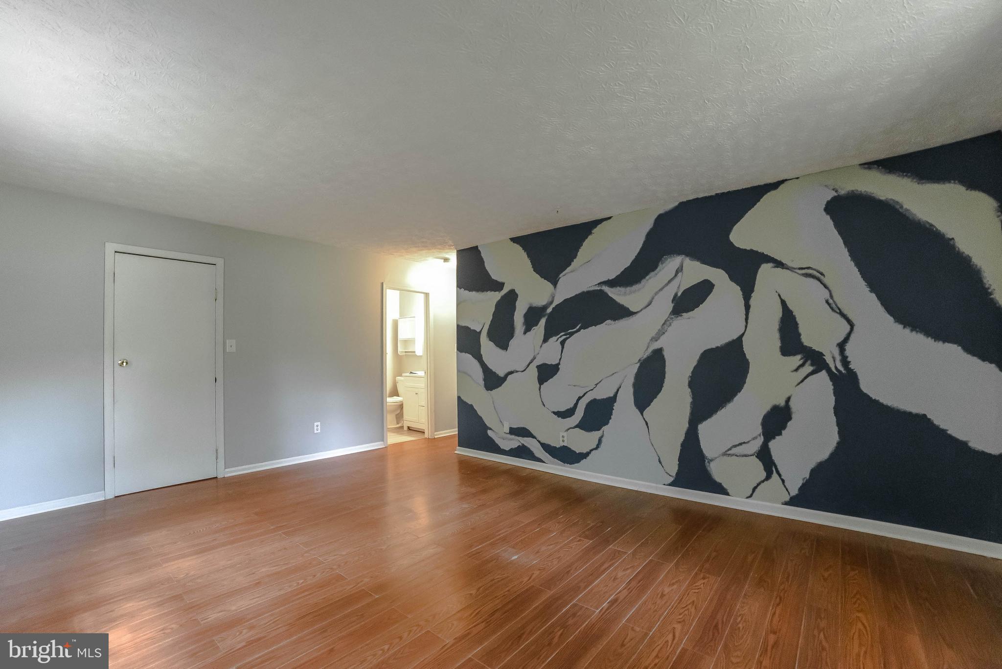 WOODLAND - Residential Lease