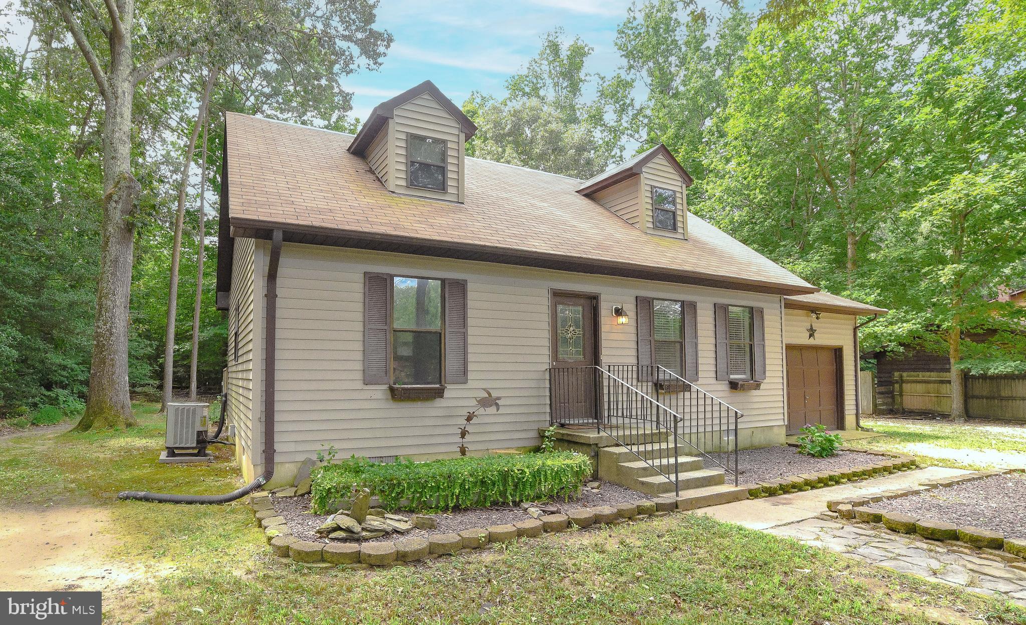 WOODLAND - Residential Lease