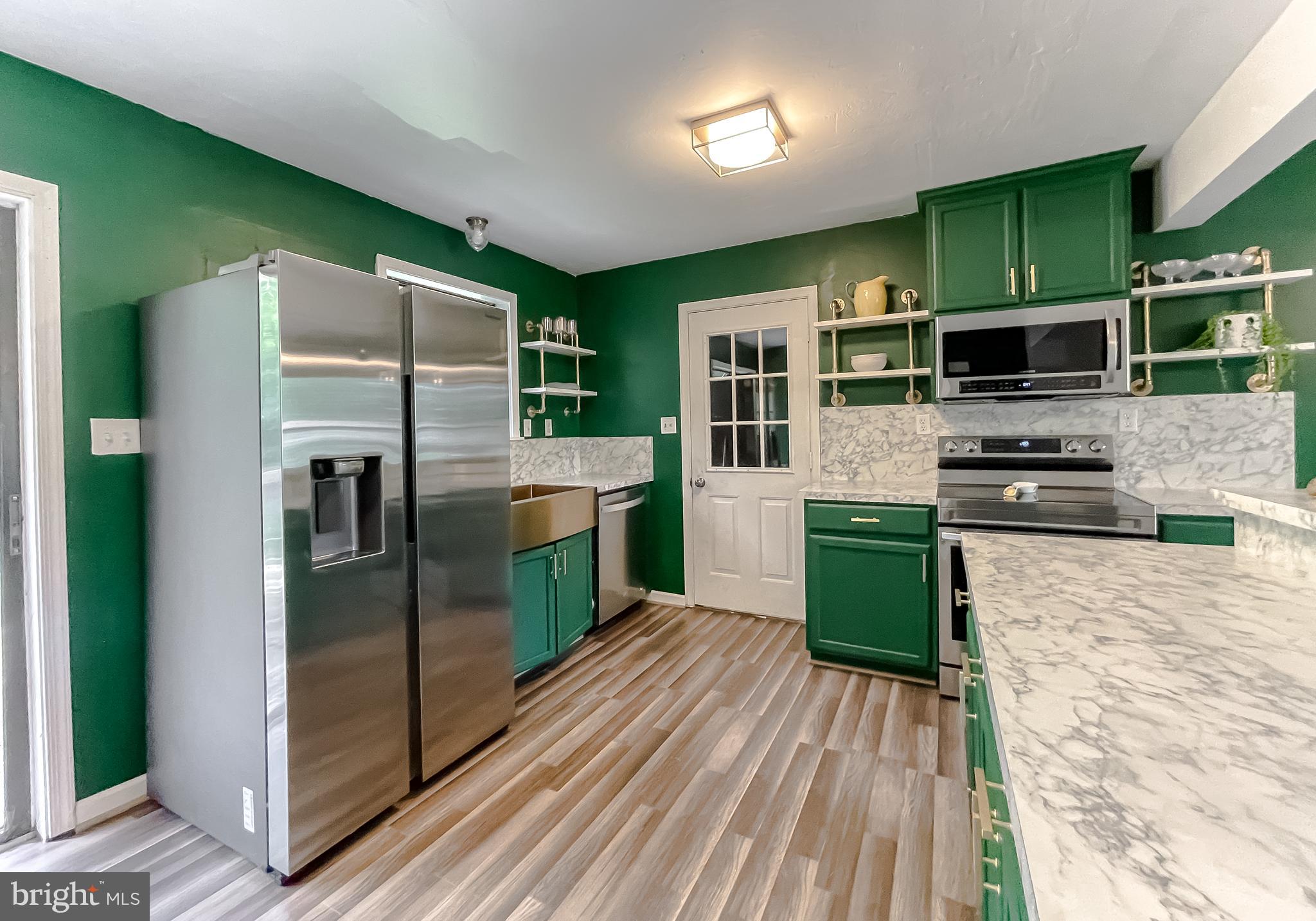 WOODLAND - Residential Lease