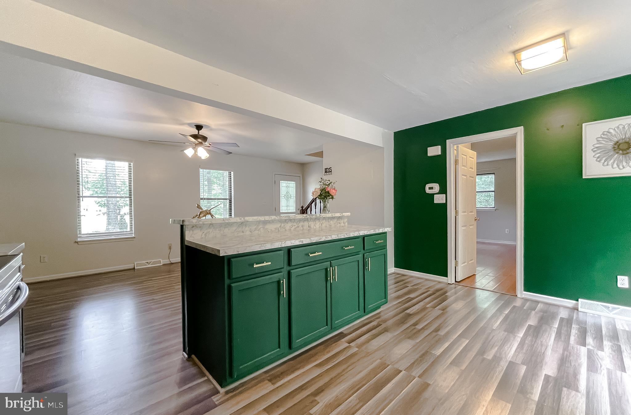 WOODLAND - Residential Lease