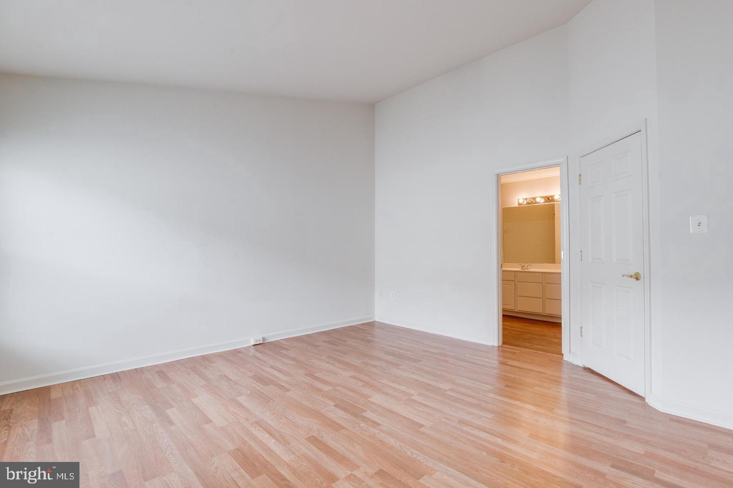 HEARTHSIDE AT FLYNNS CROSSING - Residential Lease