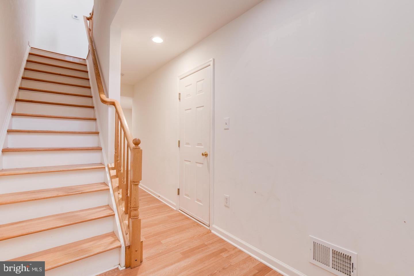 HEARTHSIDE AT FLYNNS CROSSING - Residential Lease