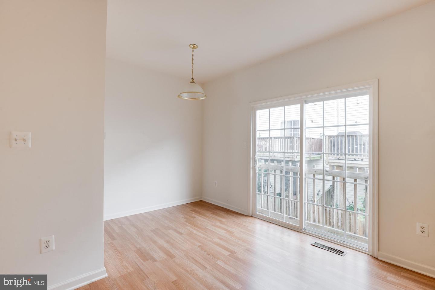 HEARTHSIDE AT FLYNNS CROSSING - Residential Lease