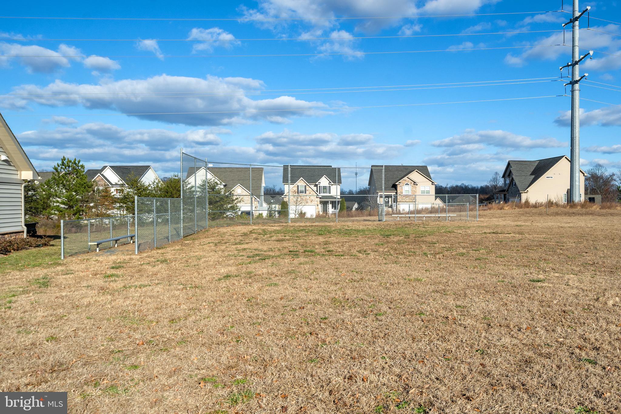 PRINCE FREDERICK CROSSING - Residential