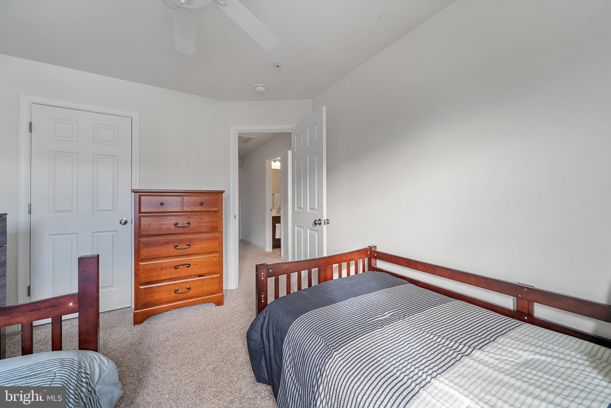 PRINCE FREDERICK CROSSING - Residential