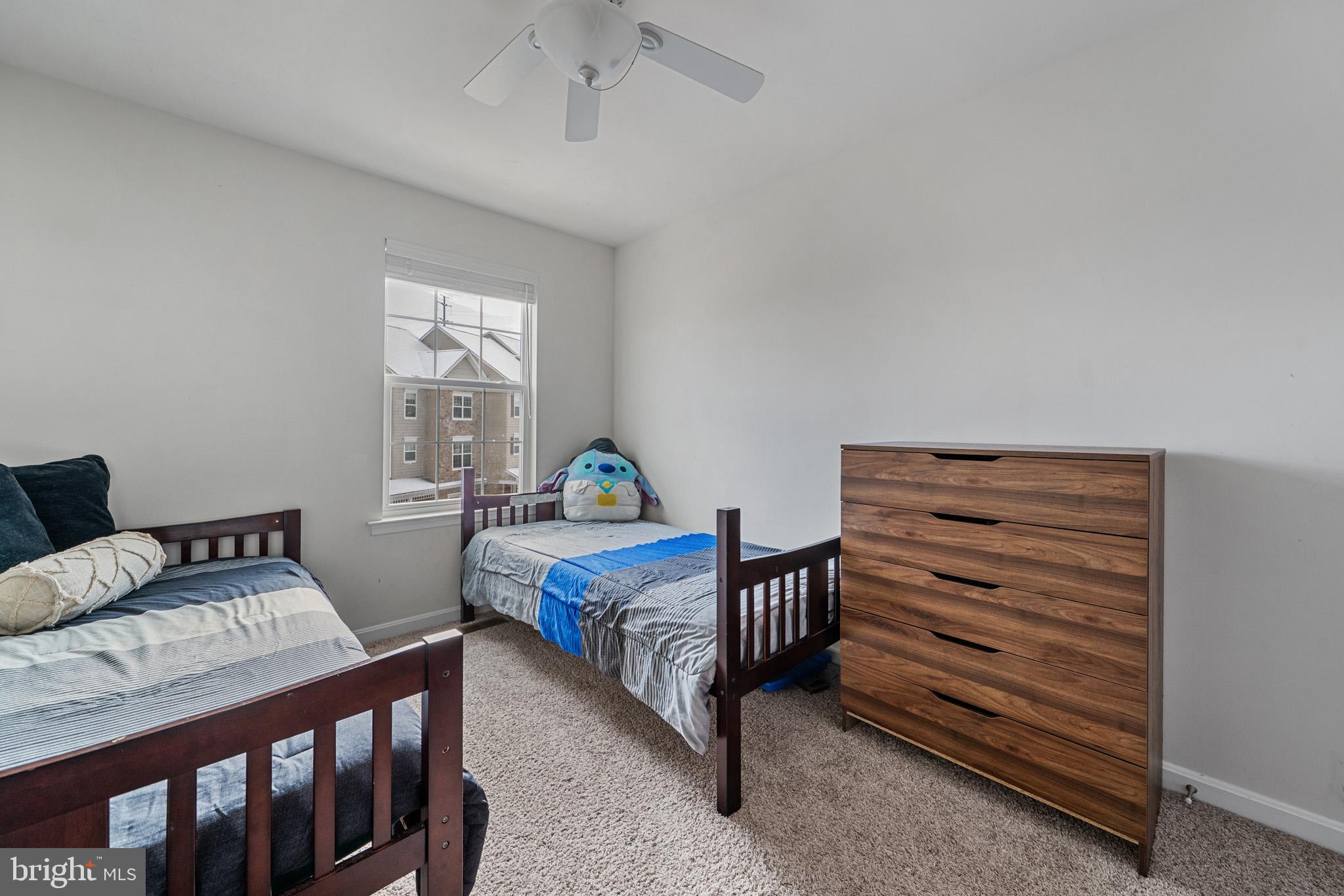 PRINCE FREDERICK CROSSING - Residential