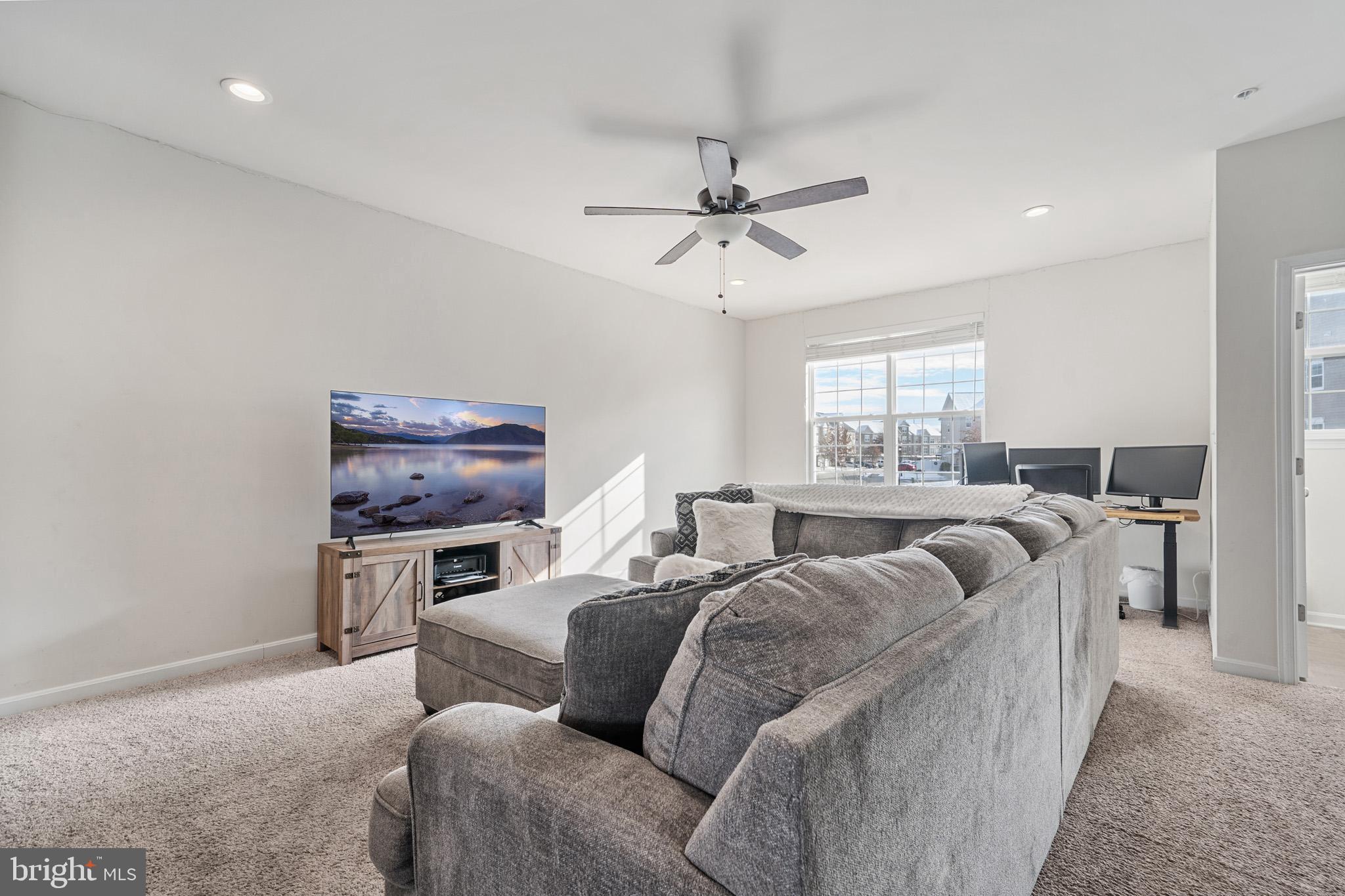 PRINCE FREDERICK CROSSING - Residential