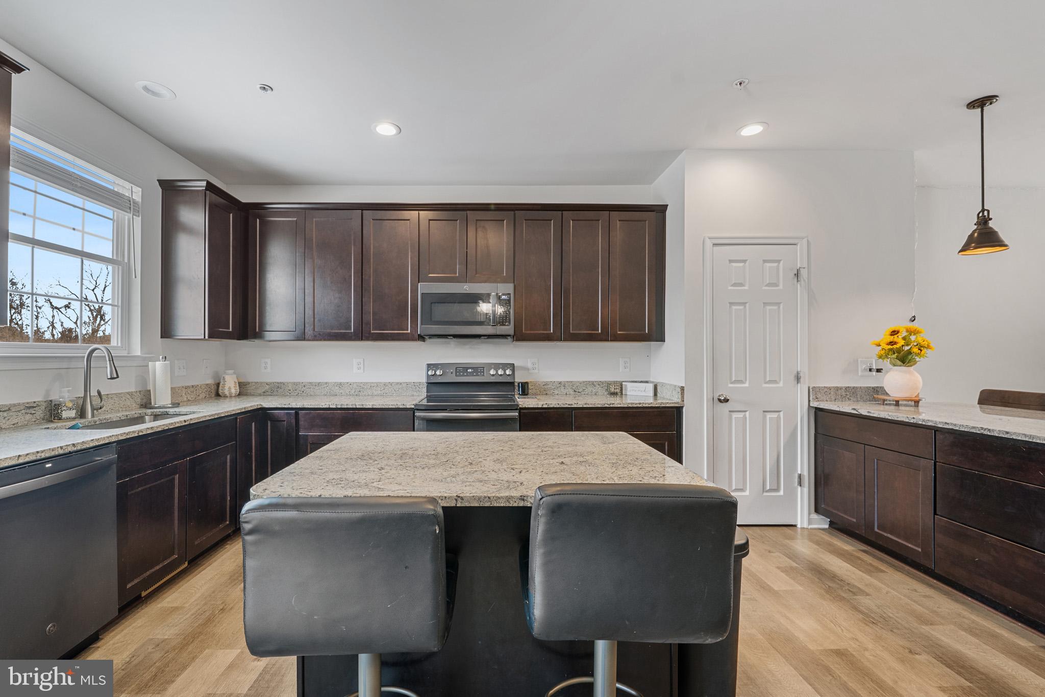 PRINCE FREDERICK CROSSING - Residential