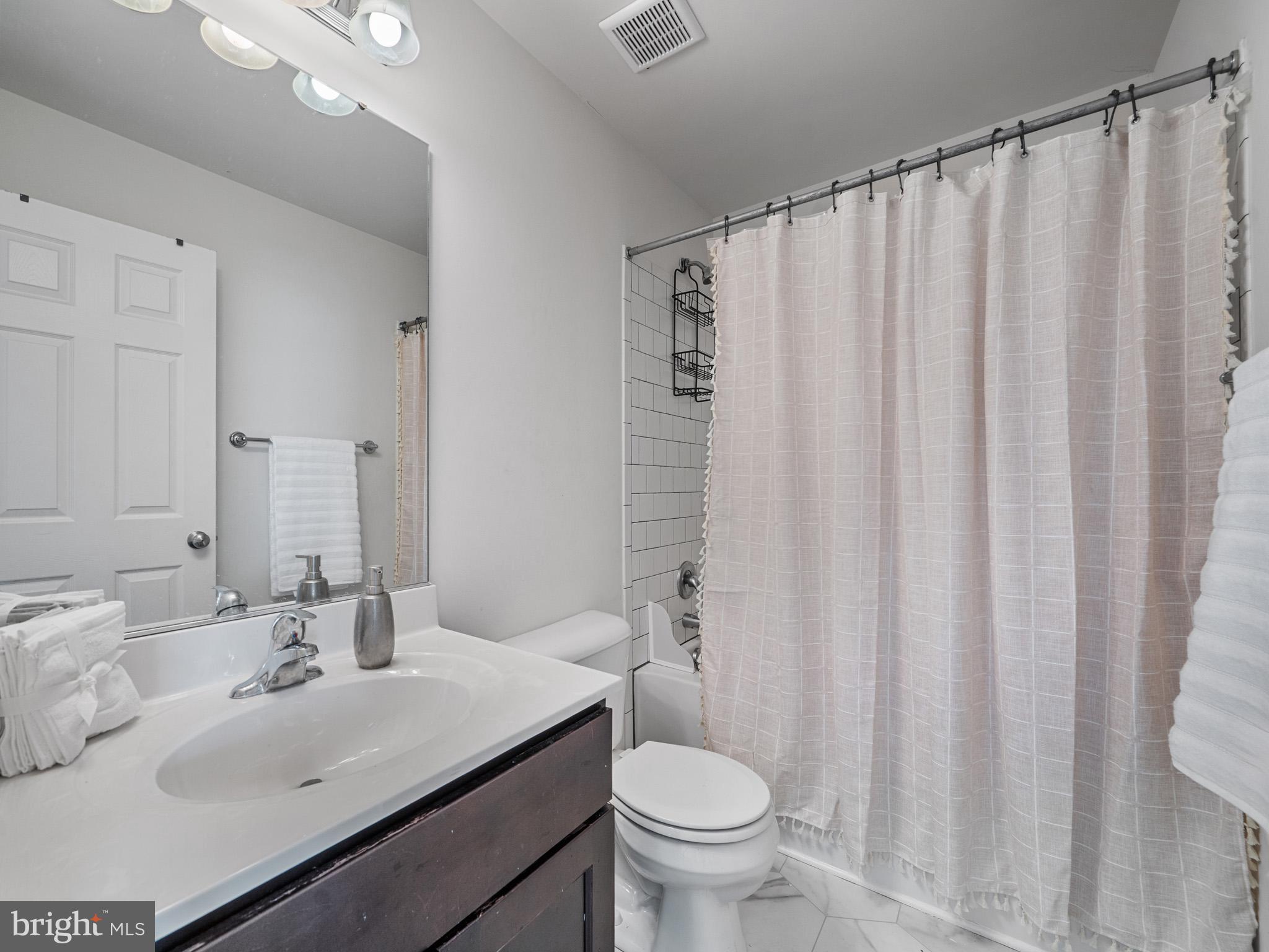 PRINCE FREDERICK CROSSING - Residential