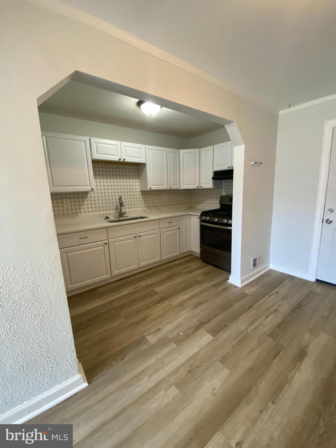 MORELL PARK - Residential Lease