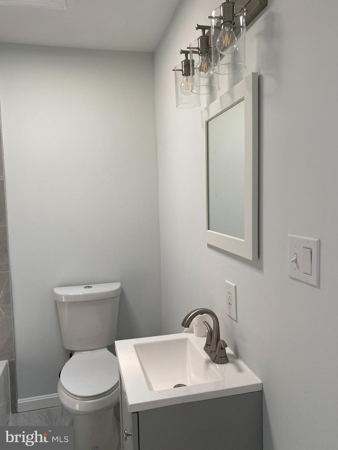 MORELL PARK - Residential Lease
