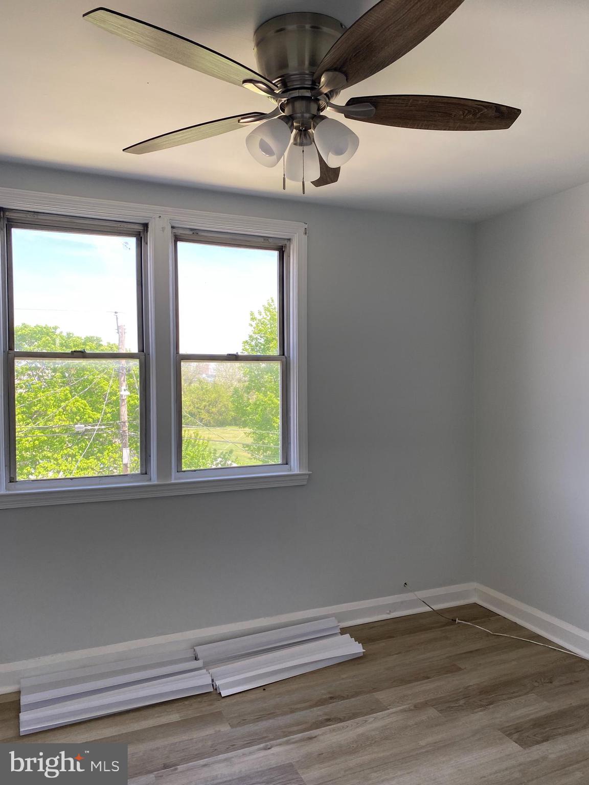 MORELL PARK - Residential Lease
