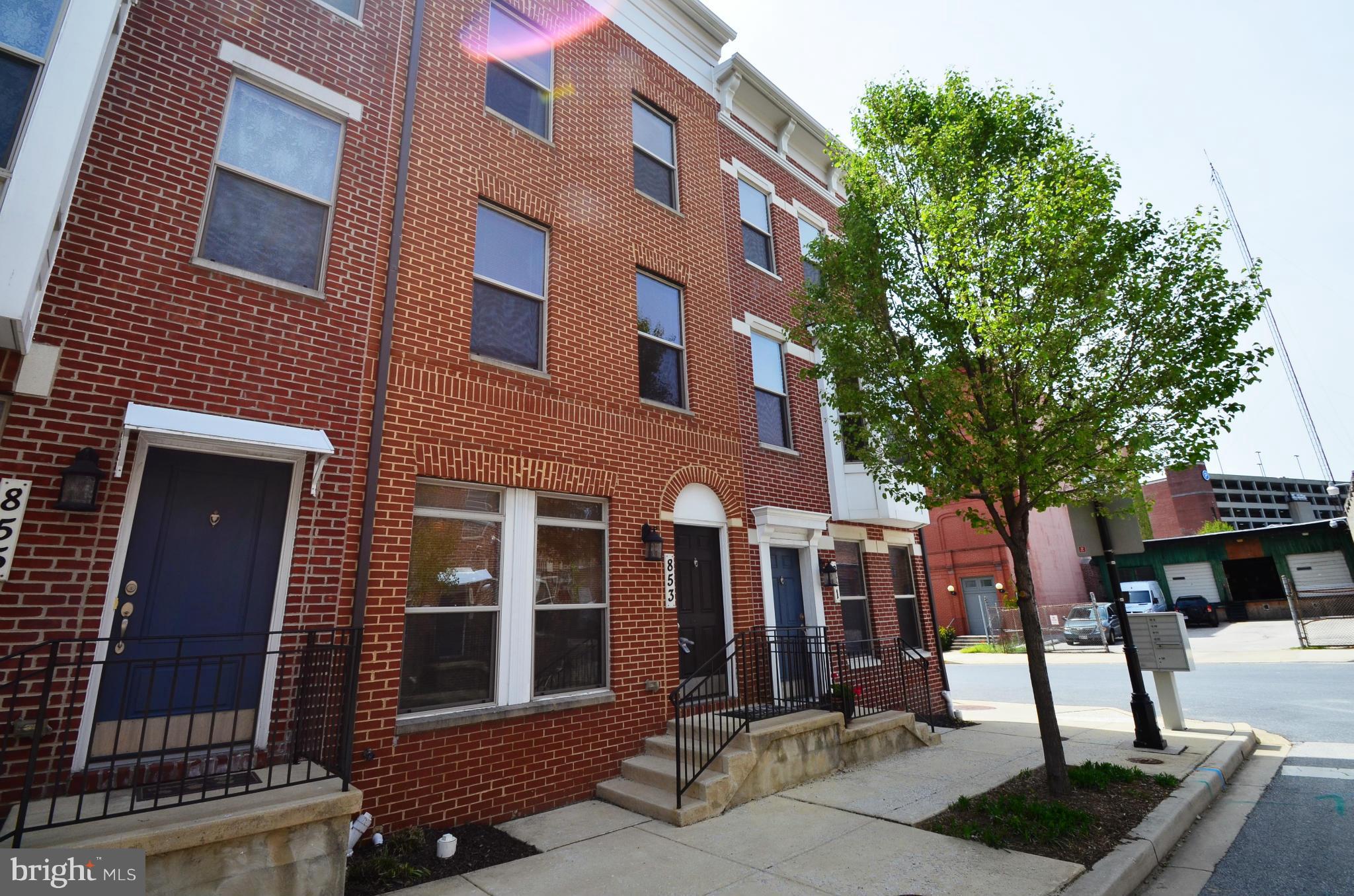 ALBEMARLE SQUARE - Residential Lease