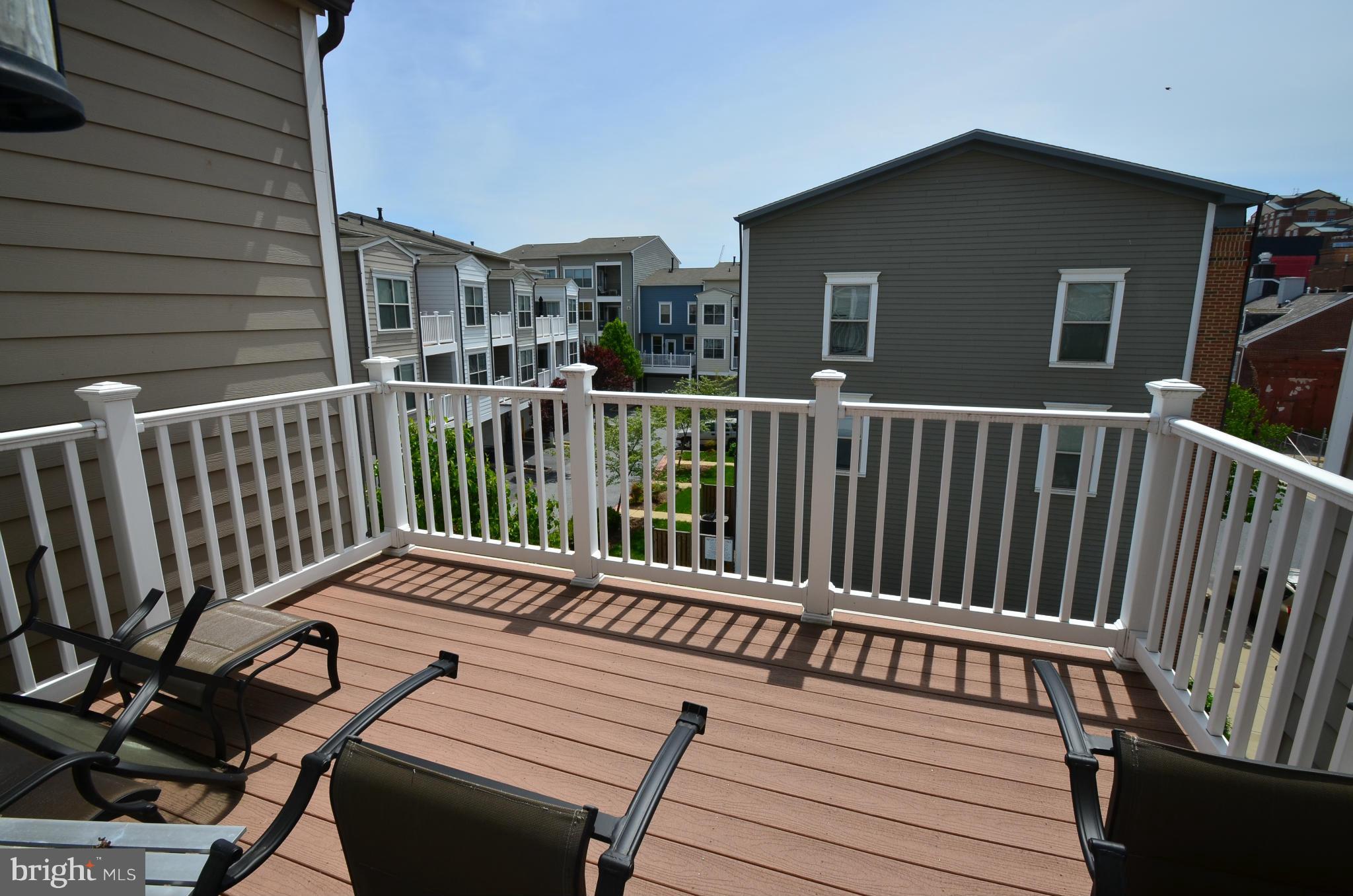 ALBEMARLE SQUARE - Residential Lease