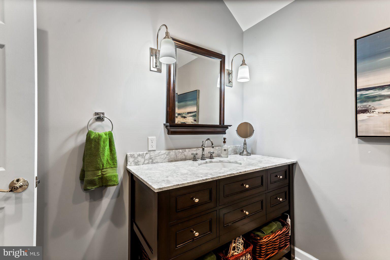 LONG POINT ON THE SEVERN - Residential