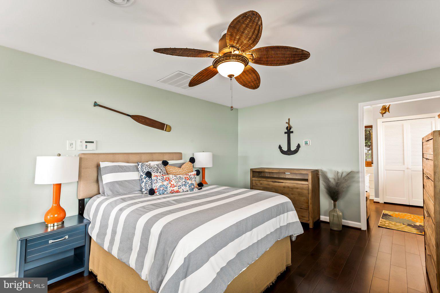 LONG POINT ON THE SEVERN - Residential