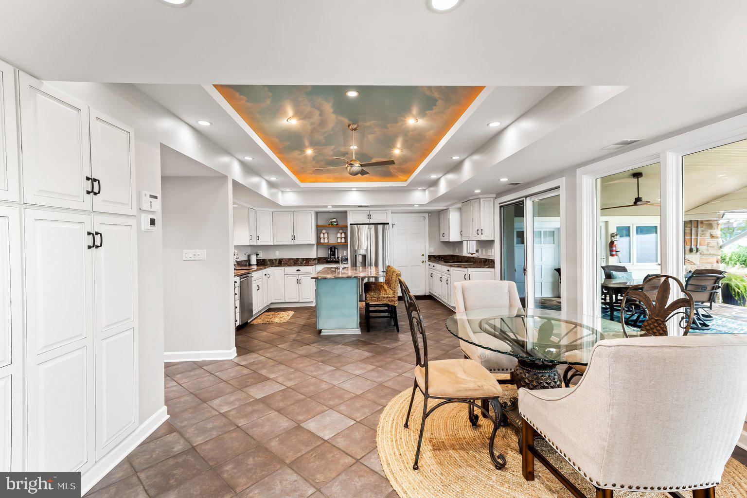 LONG POINT ON THE SEVERN - Residential