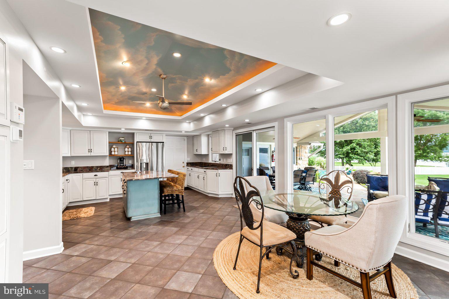 LONG POINT ON THE SEVERN - Residential