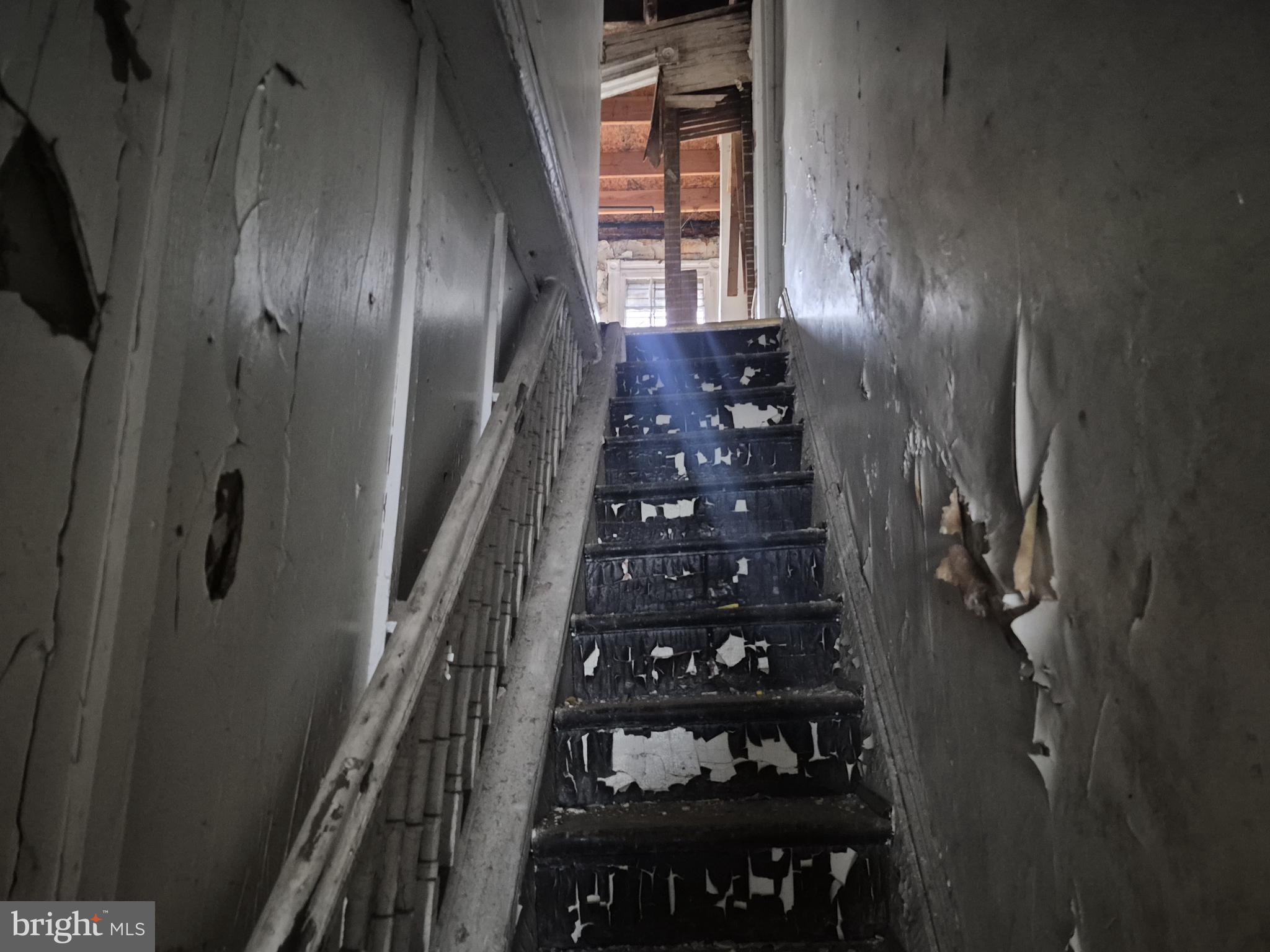 FRANKLINTOWN ROAD - Residential