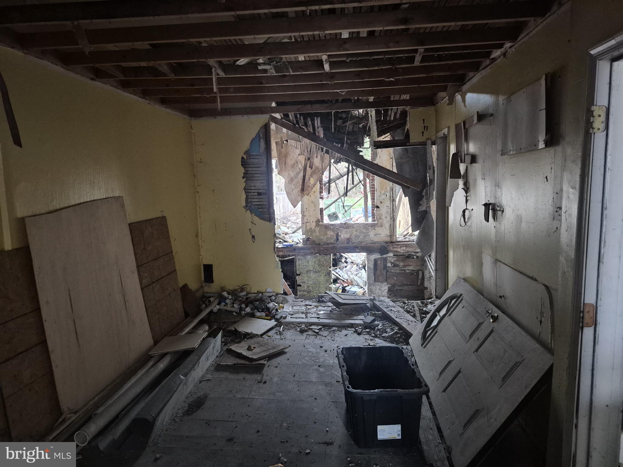 FRANKLINTOWN ROAD - Residential