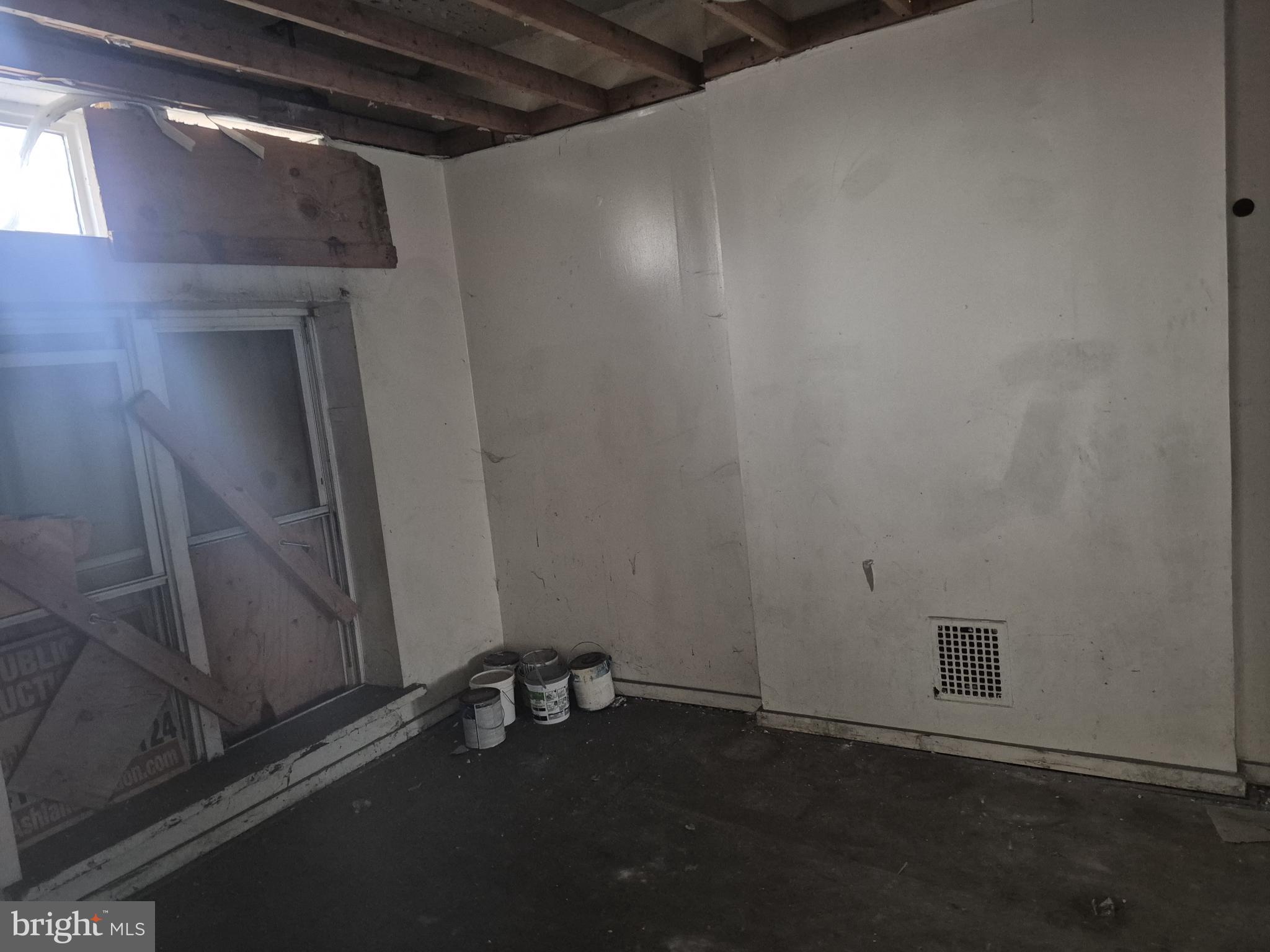 FRANKLINTOWN ROAD - Residential