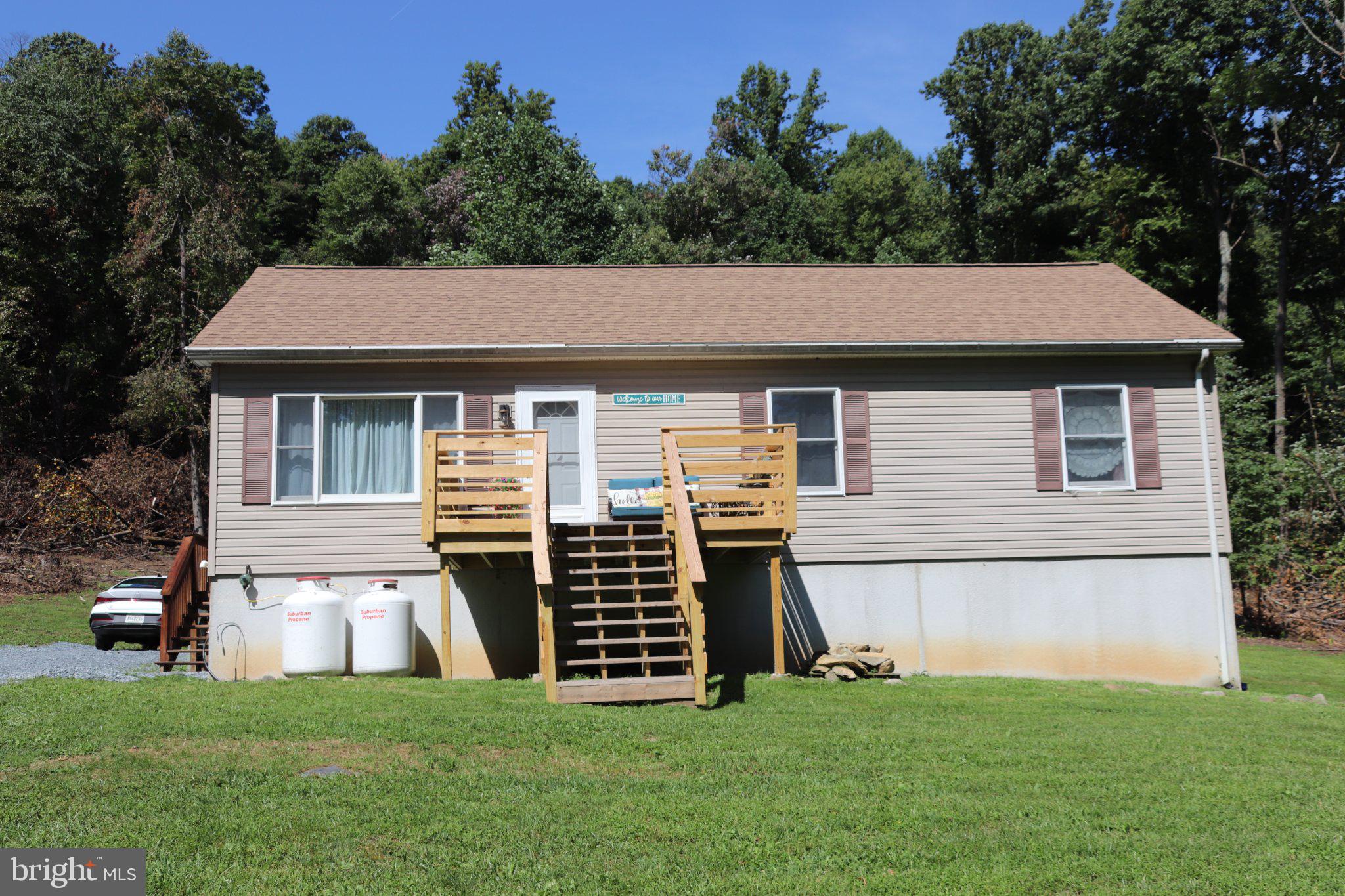 1395 GREEN RIDGE ROAD J