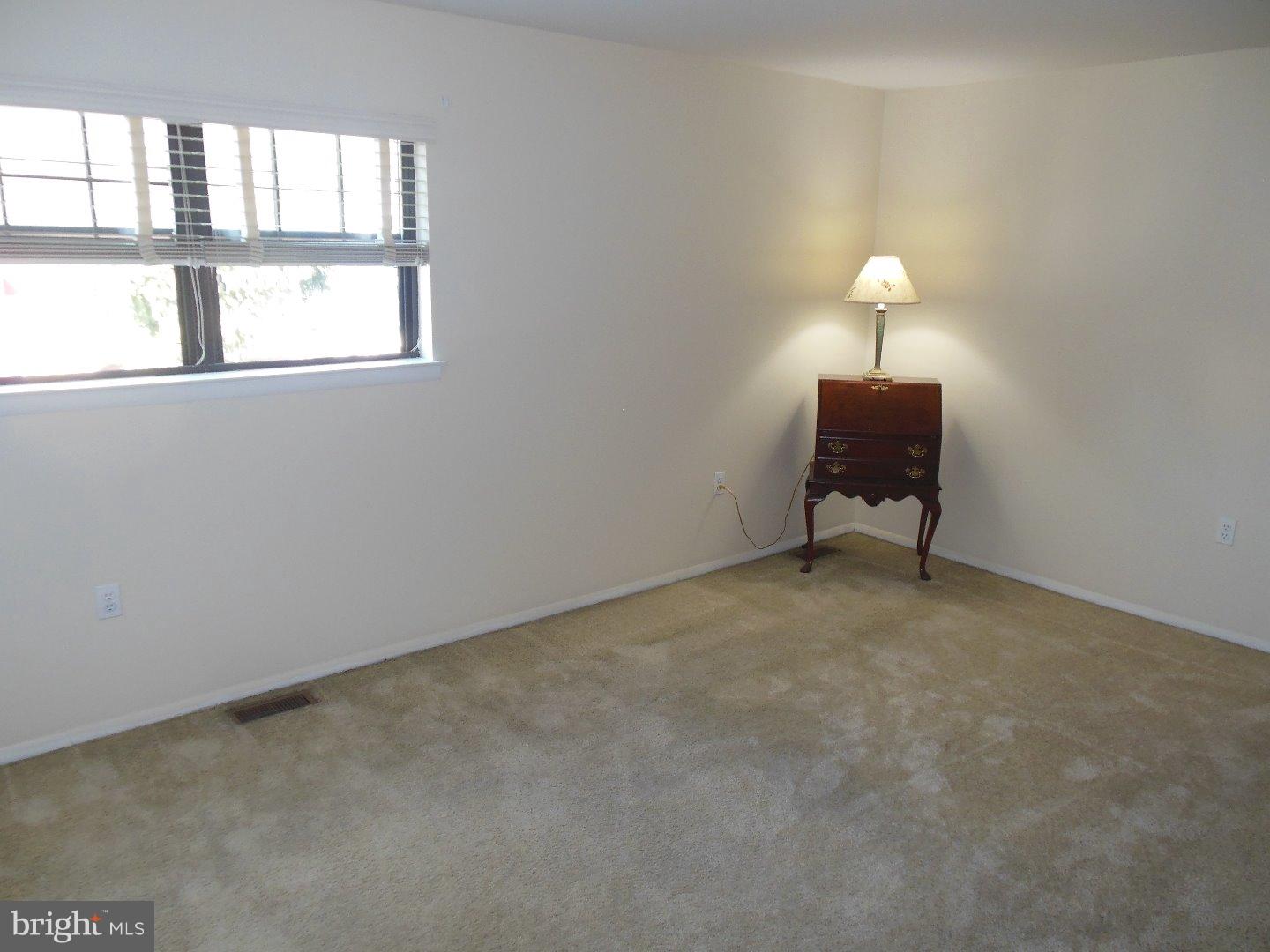 FOX CHASE - Residential