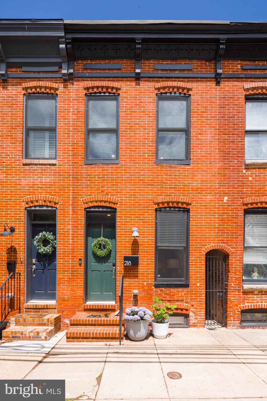 RIVERSIDE - Residential