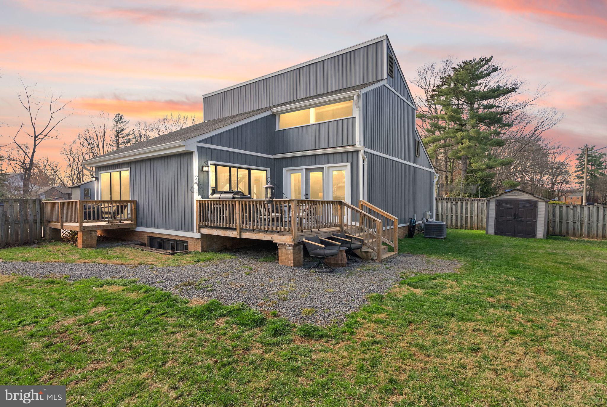 5513 WESTCLIFF COURT