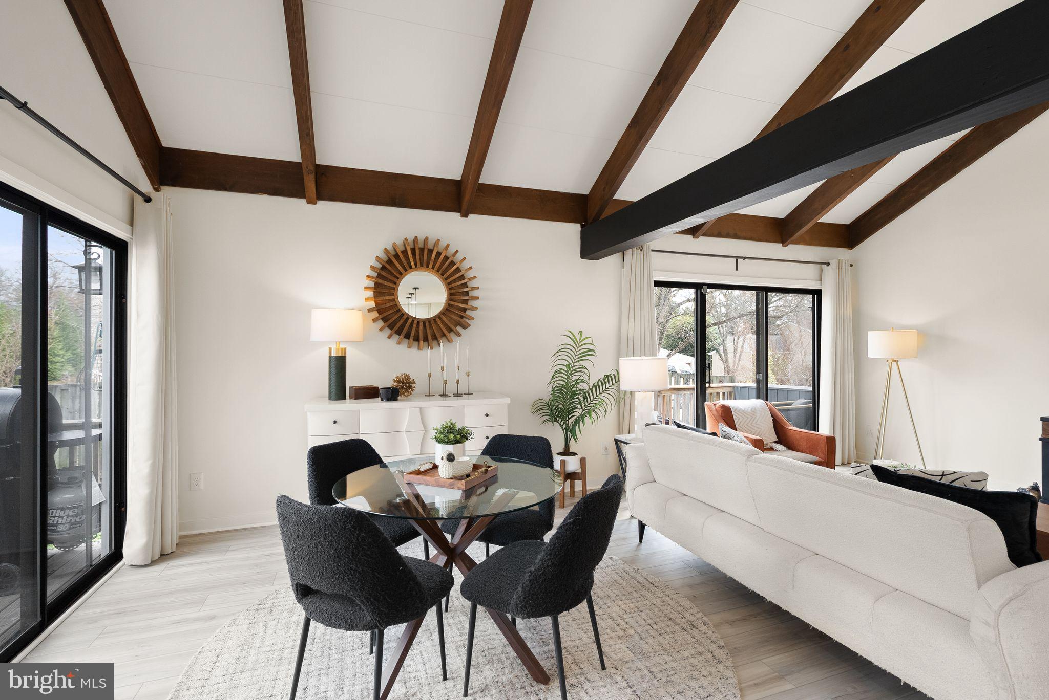 LAKE BRADDOCK - Residential