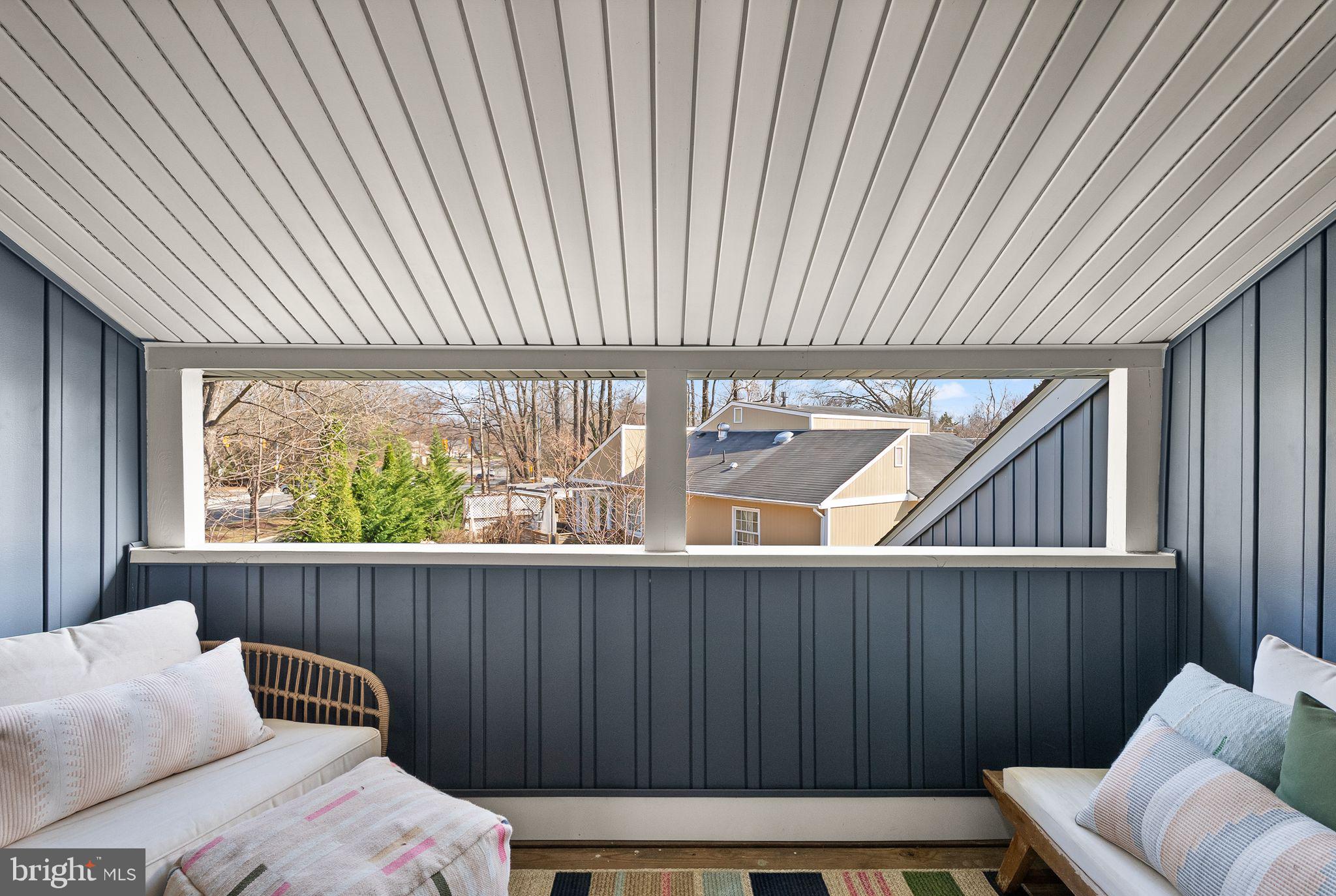 LAKE BRADDOCK - Residential