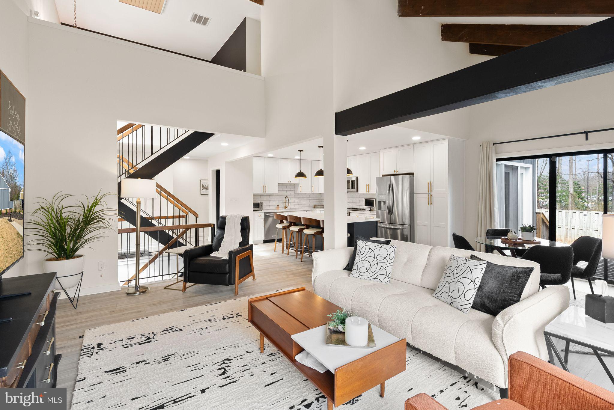 LAKE BRADDOCK - Residential