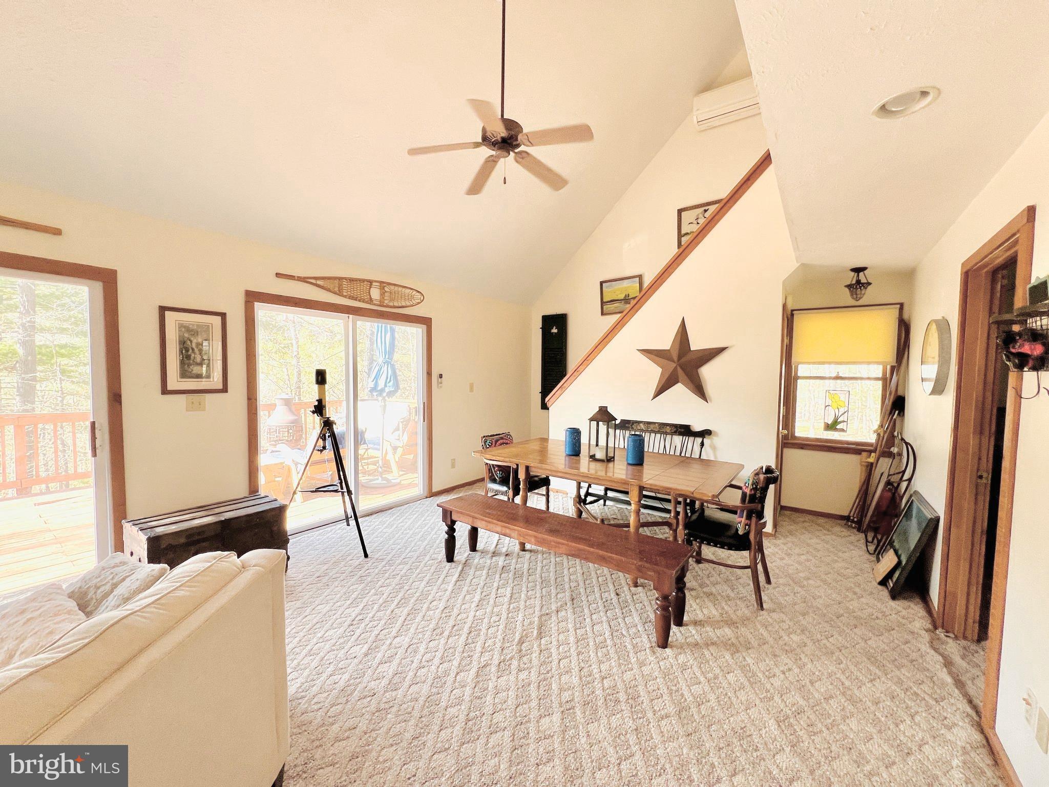 THE CROSSING AT GREAT CACAPON - Residential