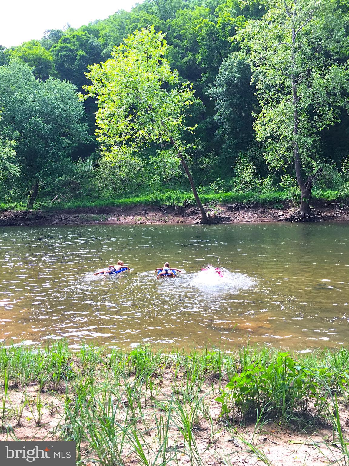 THE CROSSING AT GREAT CACAPON - Residential