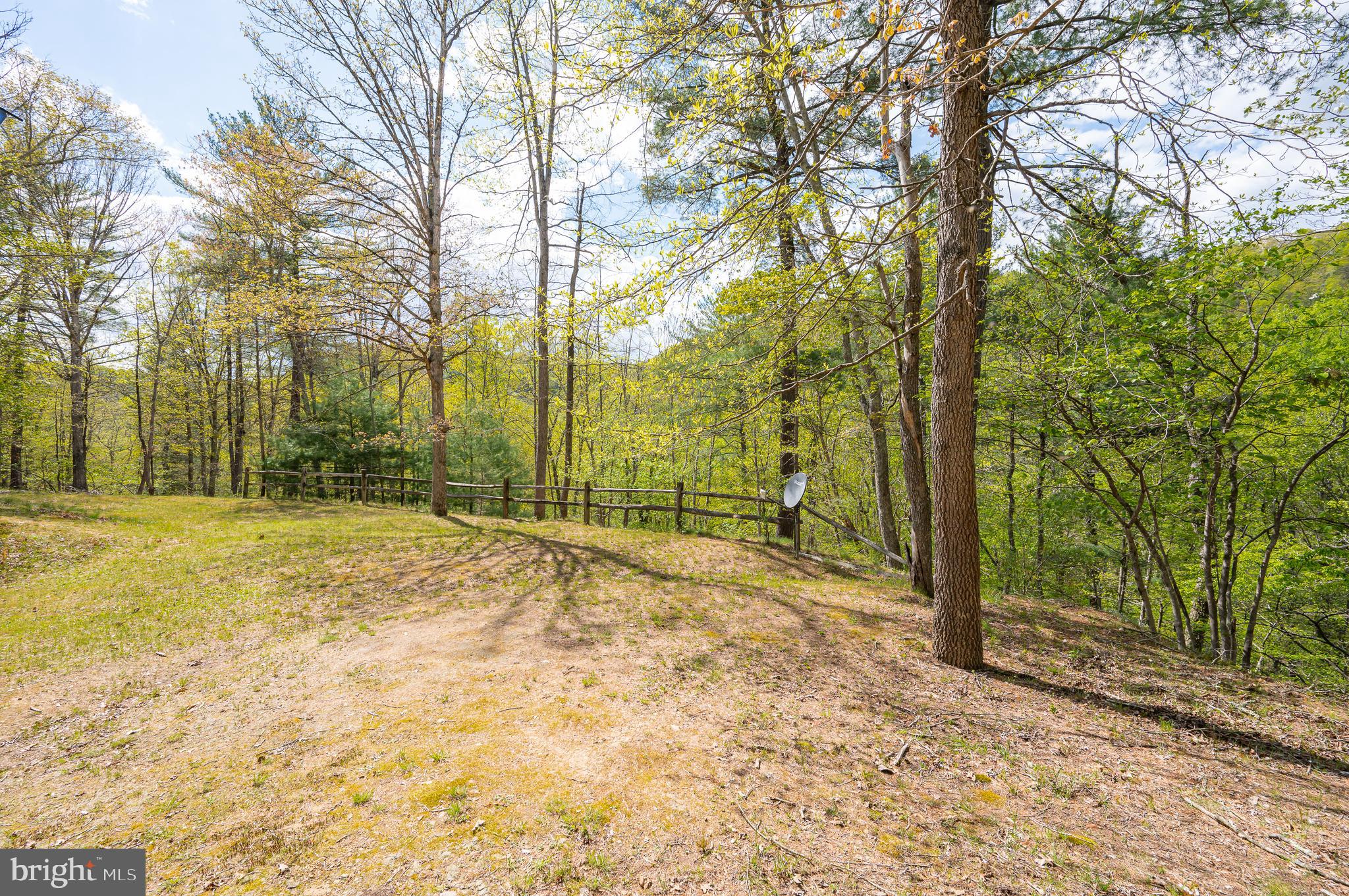 THE CROSSING AT GREAT CACAPON - Residential