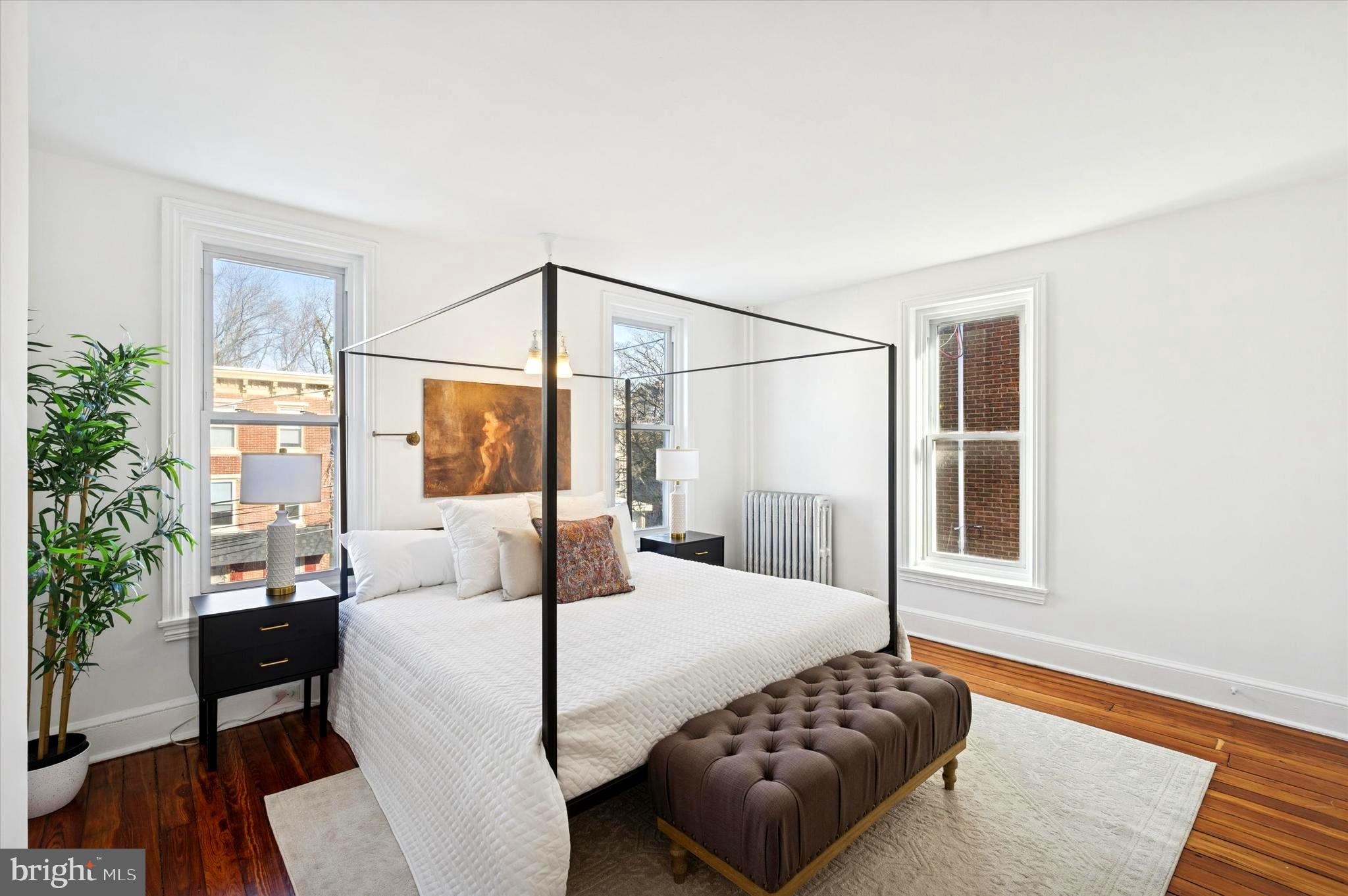 3594 INDIAN QUEEN LANE