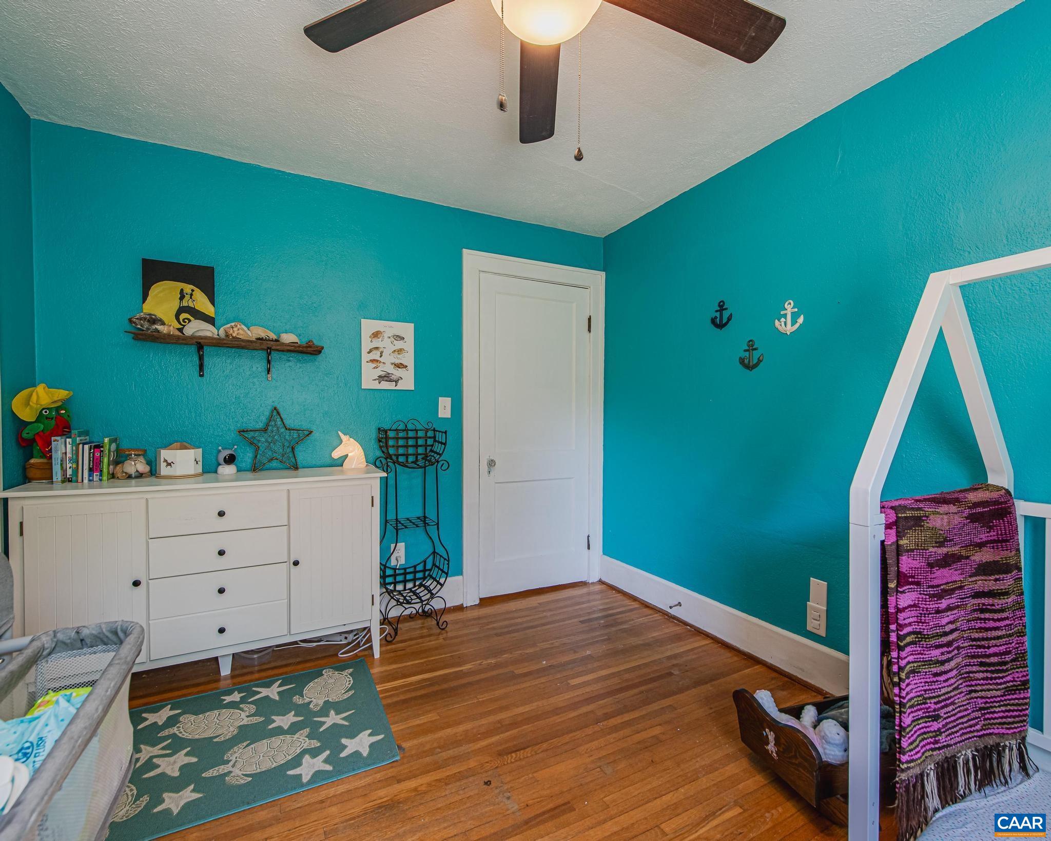 KENMORE - Residential