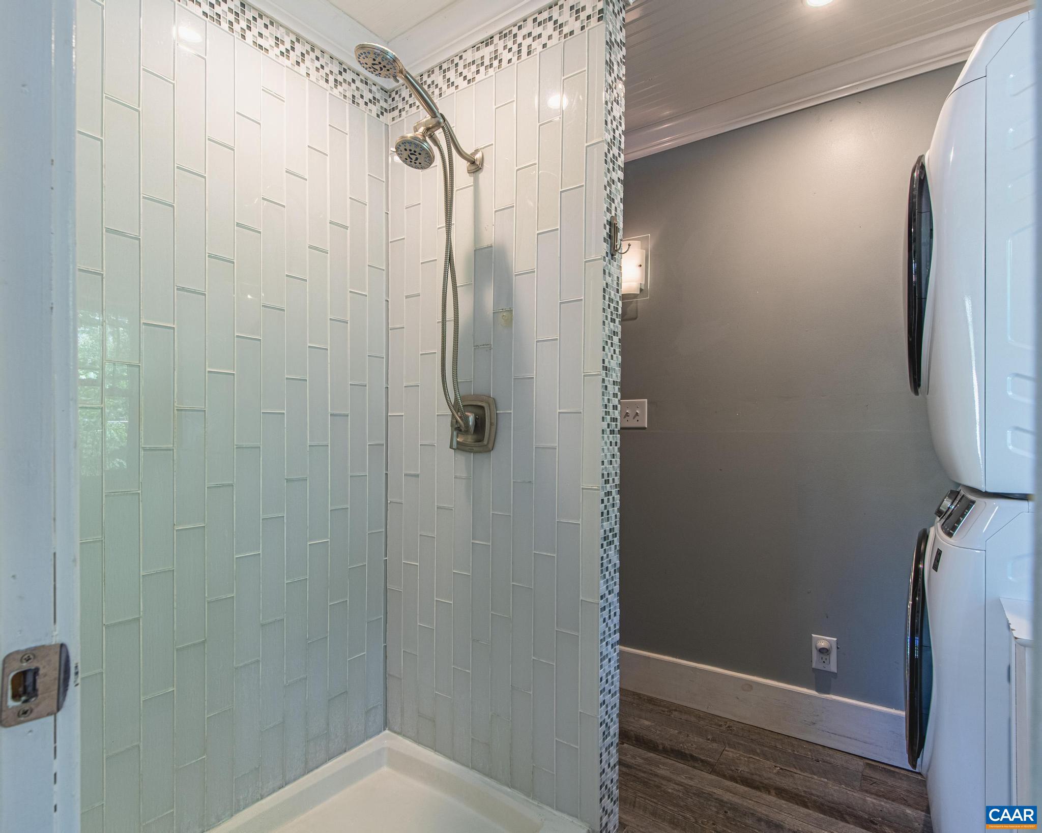 KENMORE - Residential