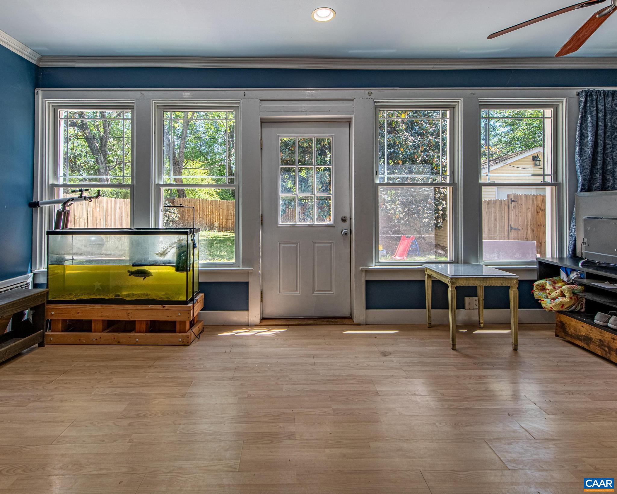 KENMORE - Residential