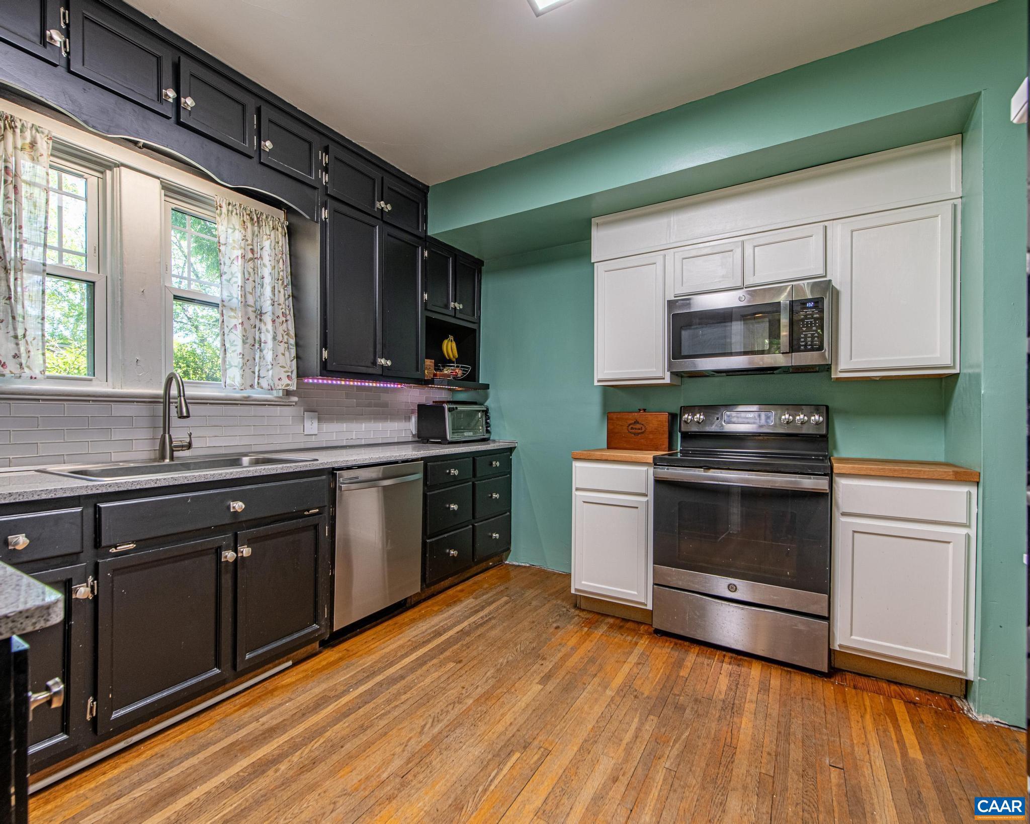 KENMORE - Residential