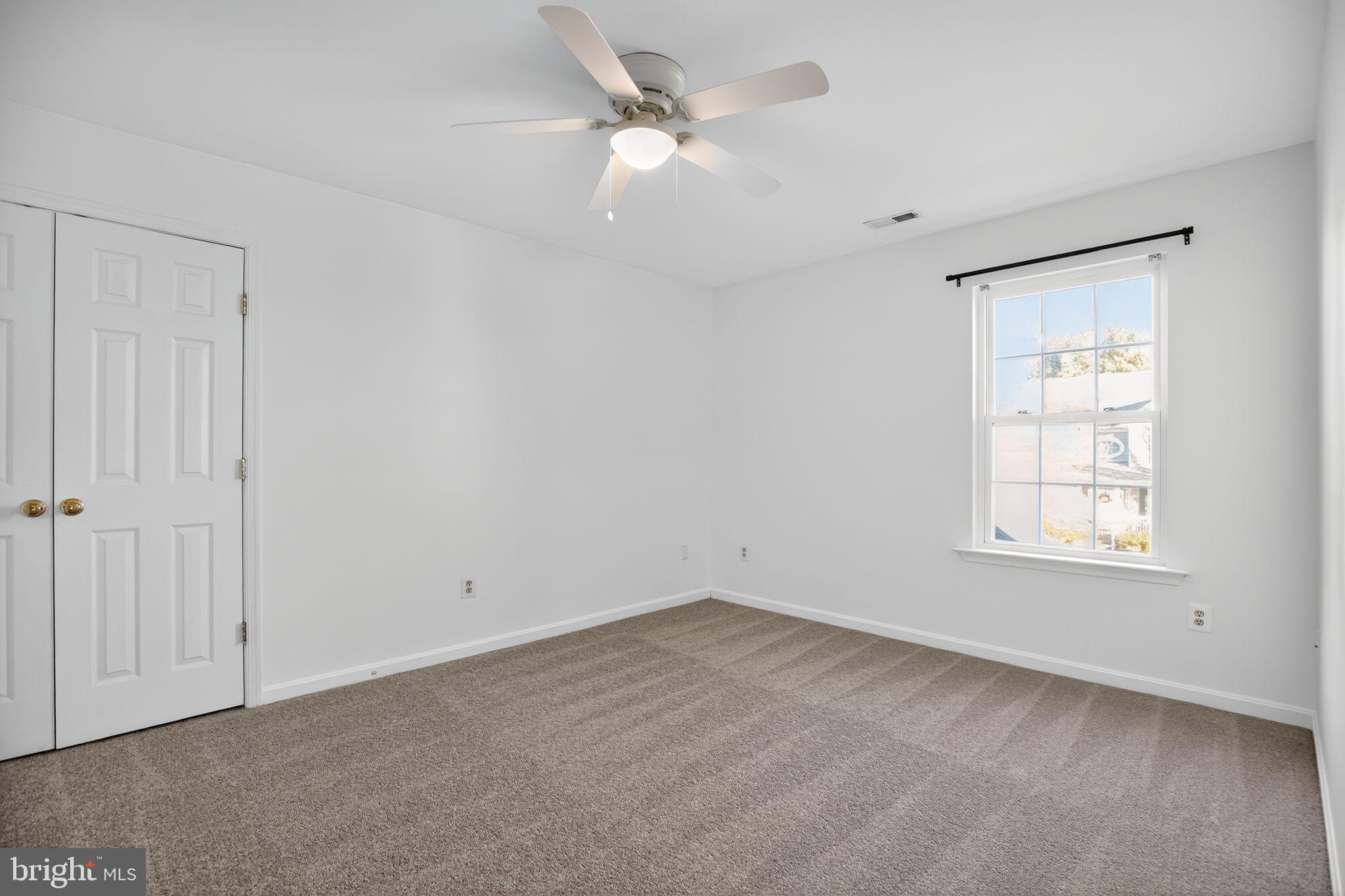 PEMBROOKE - Residential