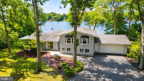 Photo of 77 N Lakeshore Drive, MANAHAWKIN, NJ 08050 (MLS # NJOC2044068)
