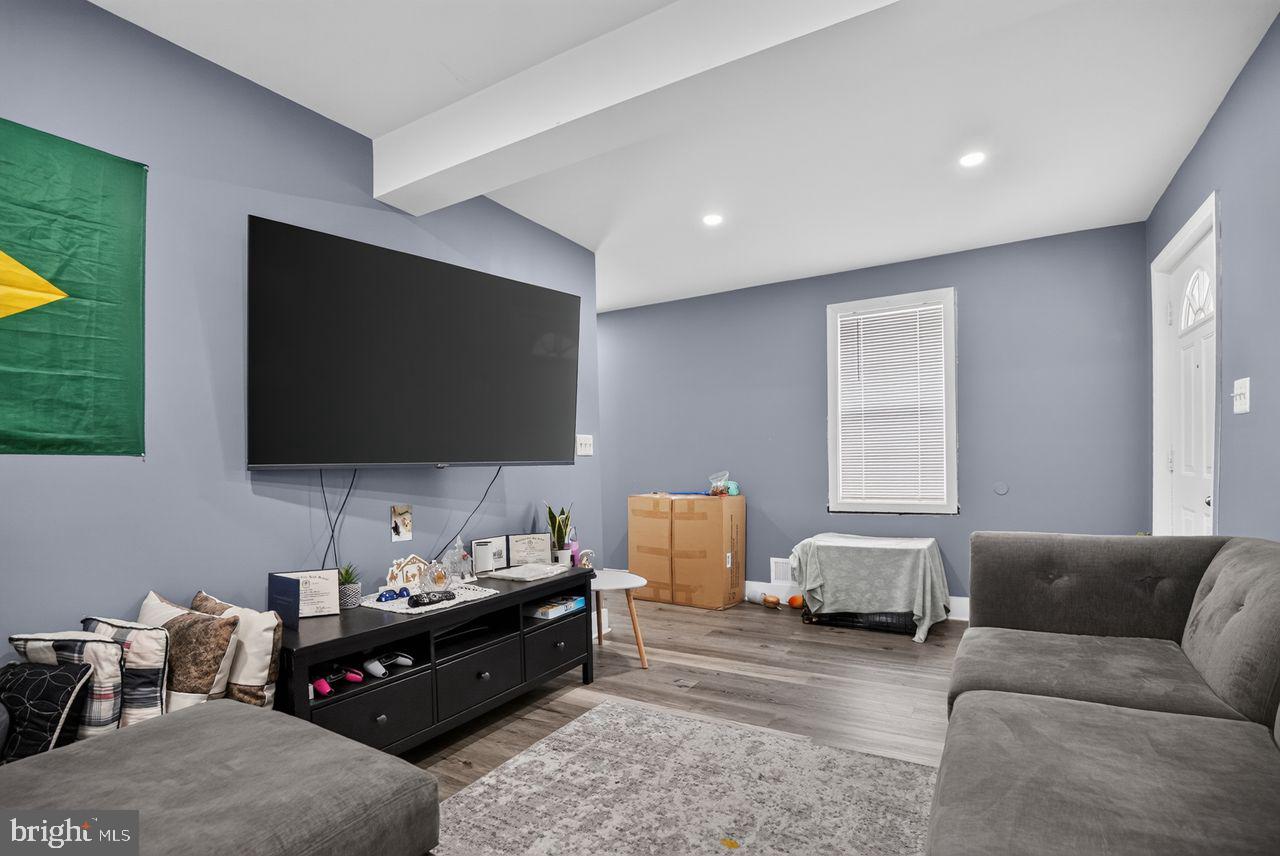 1024 MOUNT HOLLY ROAD