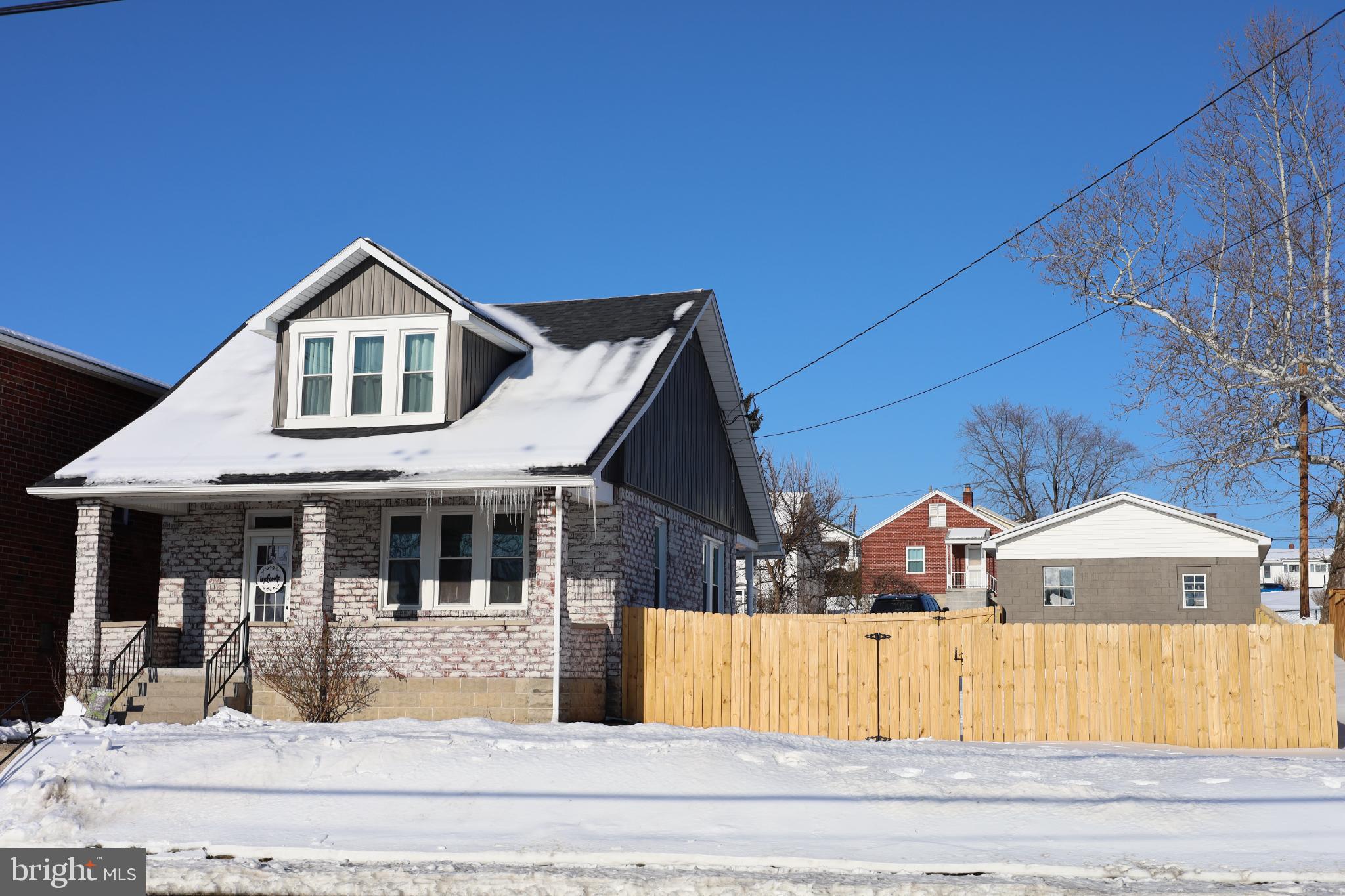 SOUTH END - Residential