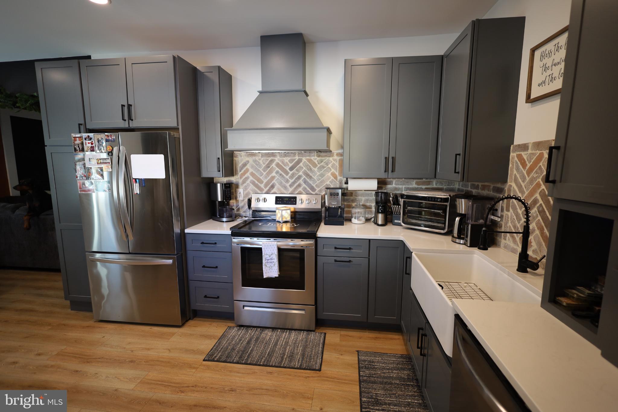 SOUTH END - Residential